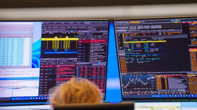 Studie: Dax-Konzerne kaufen so viele eigene Aktien zurück wie nie