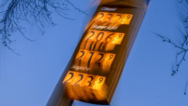 Benzin und Diesel: Verschnaufpause an der Tankstelle: Spritpreise sinken
