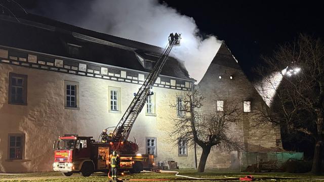 Brand in Mittelalterburg: Schadhafte Leitung als Ursache für Runneburg-Brand ermittelt