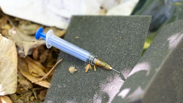 Vermülltes Treppenhaus: Wohnungsgesellschaft will Hochhausbewohner besser schützen