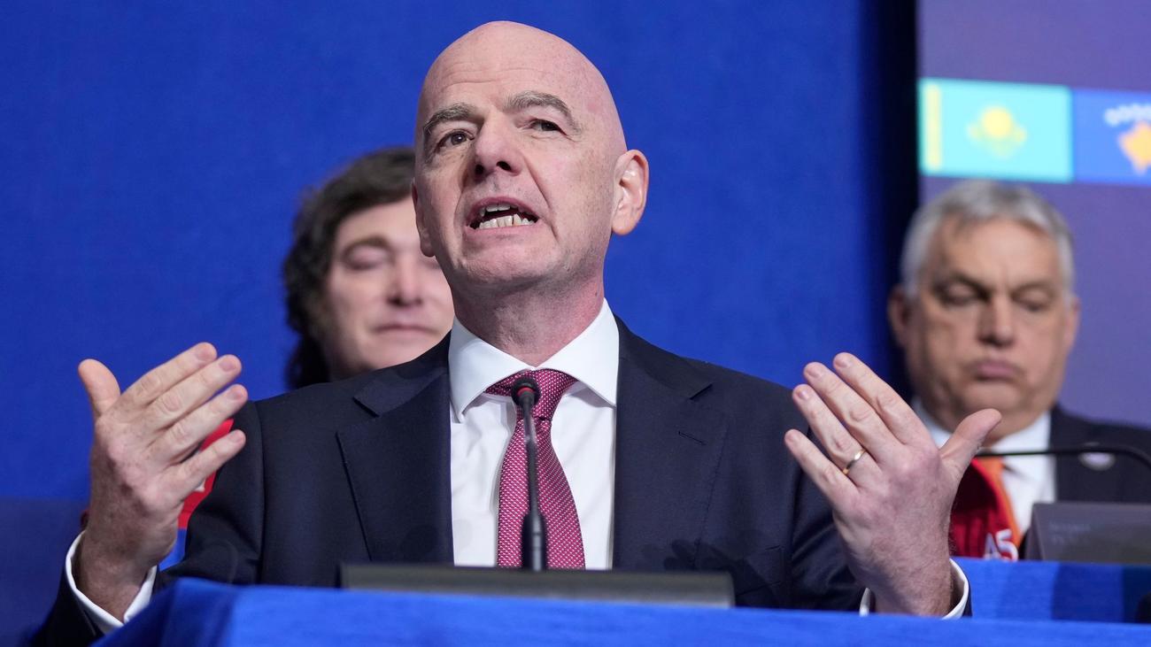 Fußball: Infantino setzt auf WM mit Iran: "Kein Plan B, C oder D"