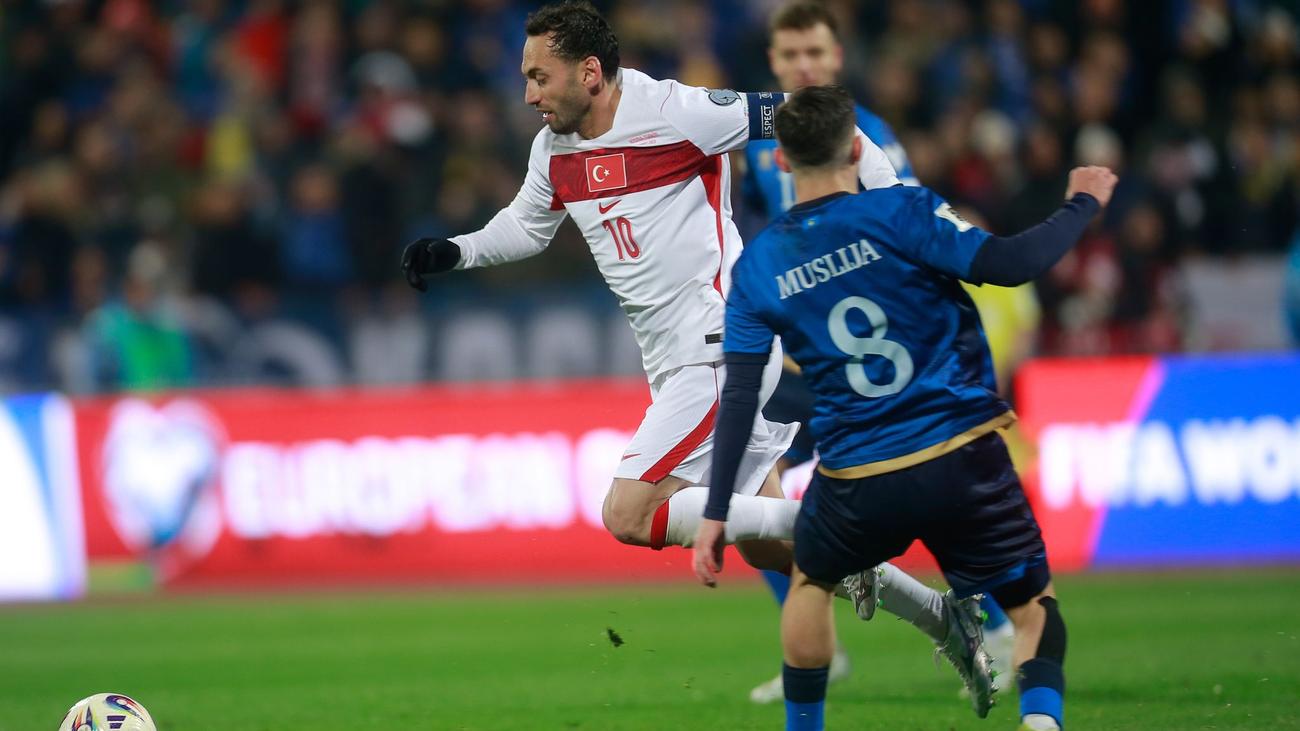 Fußball: Türkei löst WM-Ticket - Lewandowski draußen