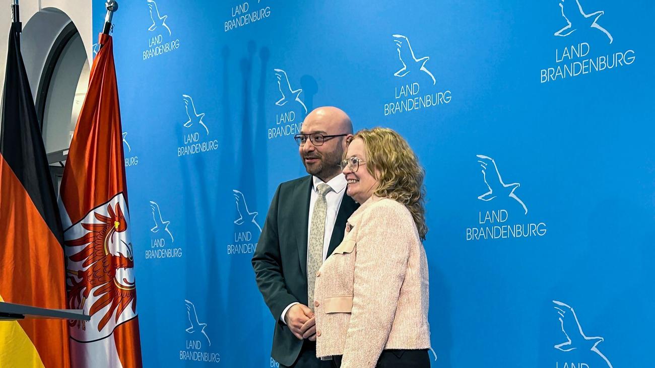 Personal: Woidke verteidigt zwei neue Staatssekretäre für Brandenburg