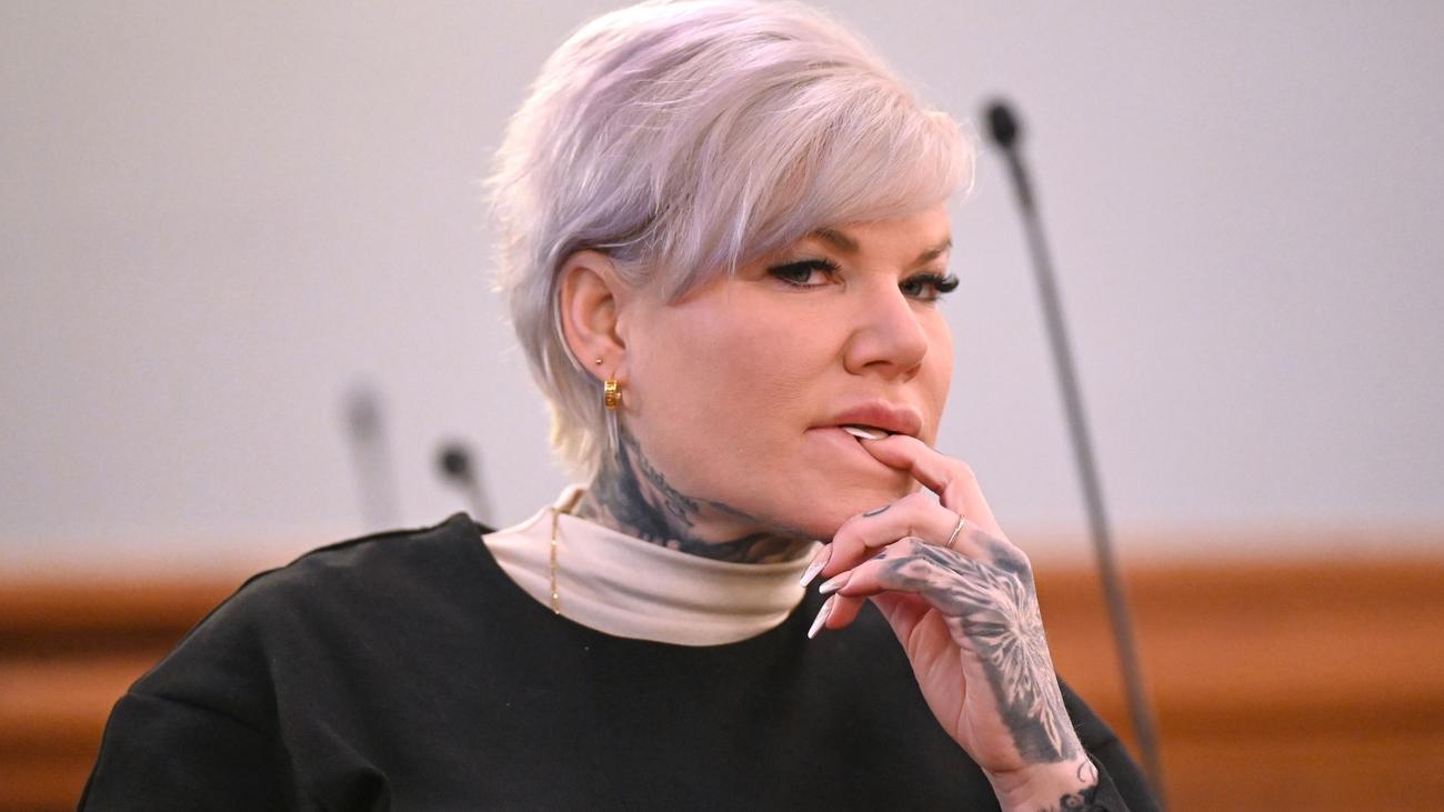 Promi vor Gericht: Hitlergruß: Urteil gegen Melanie Müller ist rechtskräftig