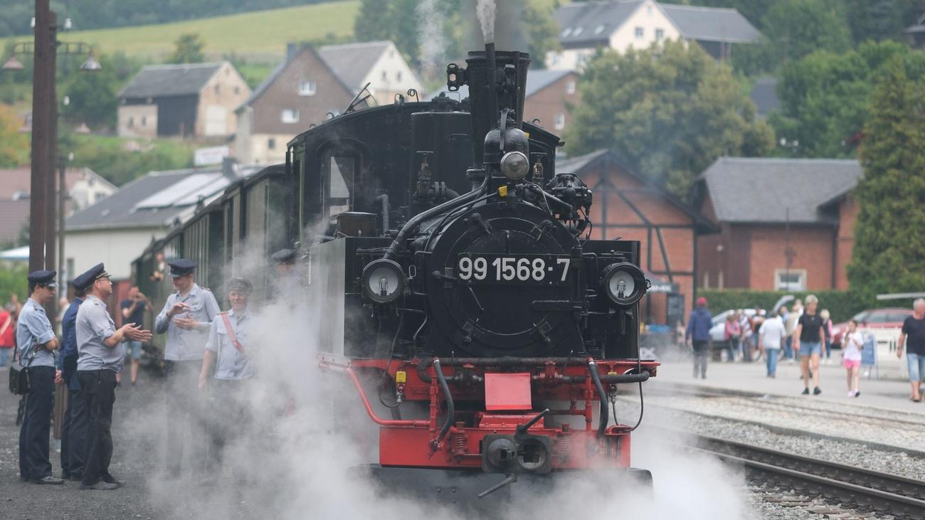 Freizeit: Schmalspurbahnen dampfen in neue Saison