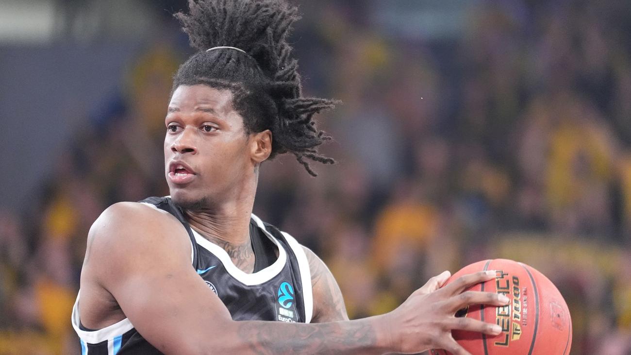 Basketball-Bundesliga: Towers feiern deutlichen Sieg in Oldenburg