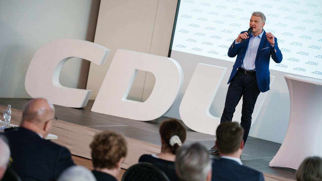 Schüsse auf Polizisten: CDU-Chef für Revision im Urteil gegen getöteten Polizisten