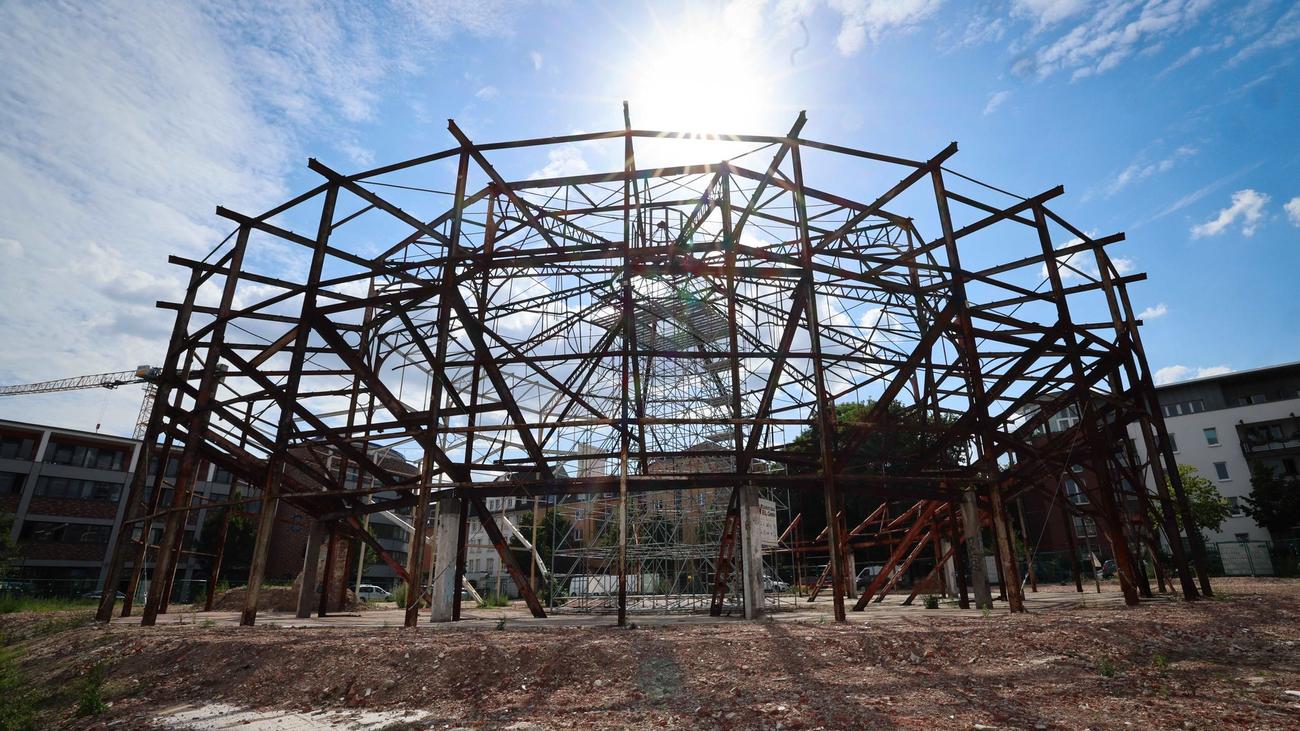 Schilleroper: Gericht zwingt Eigentümerin zur Beseitigung der Mängel