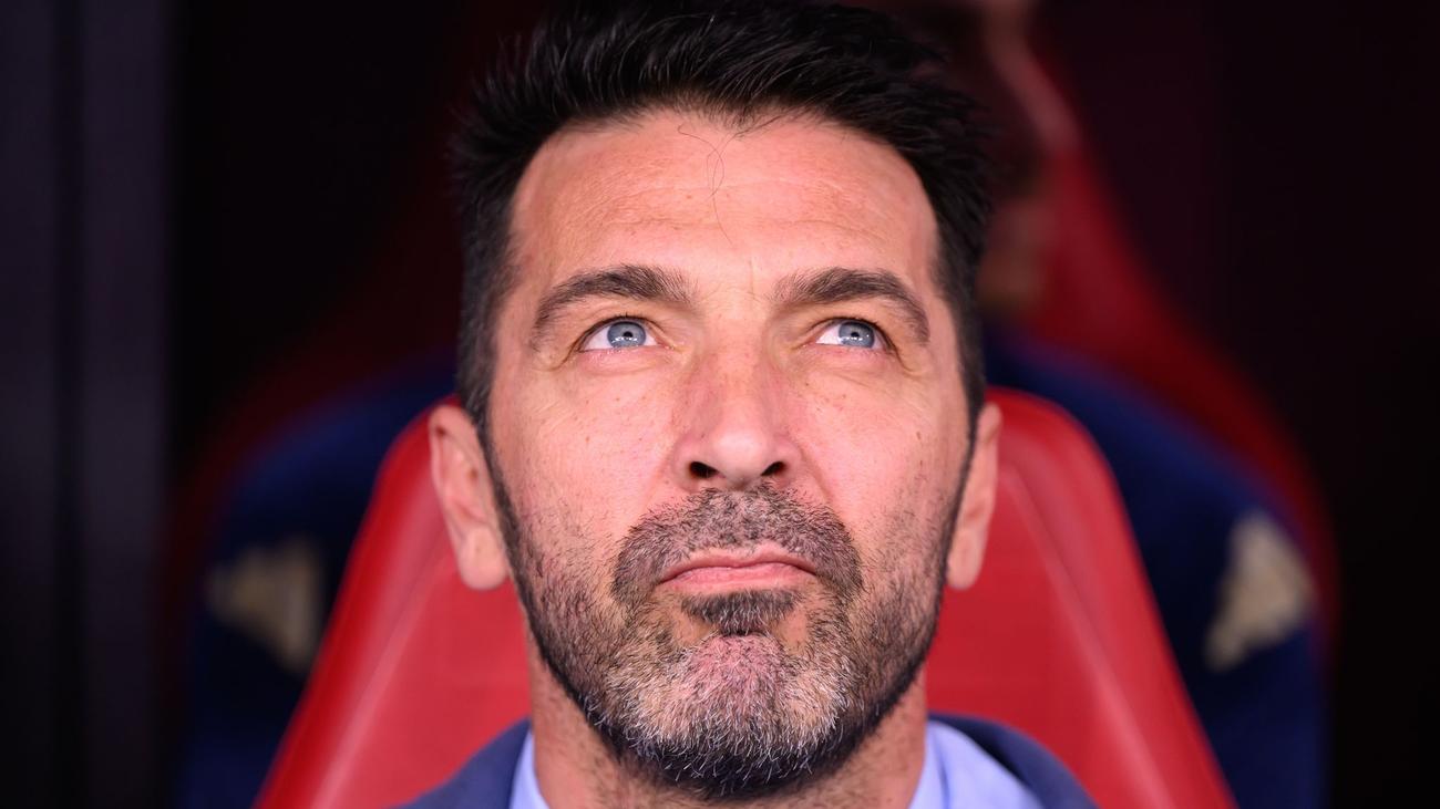 Fußball: Nach Italiens WM-Aus: Buffon und Verbandschef treten zurück