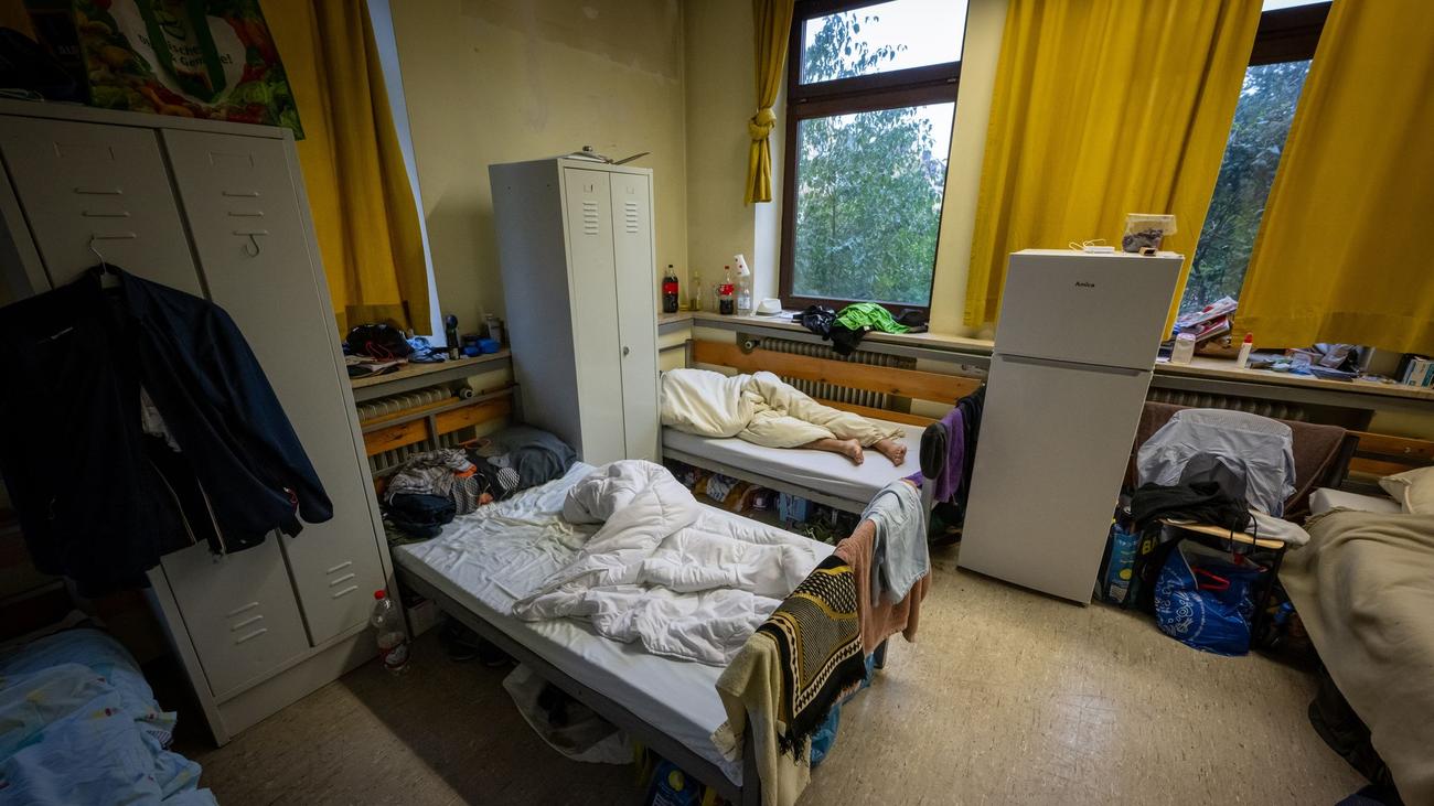Unterkünfte des Freistaats: Bayern plant Wegfall von Tausenden Betten für Asylbewerber