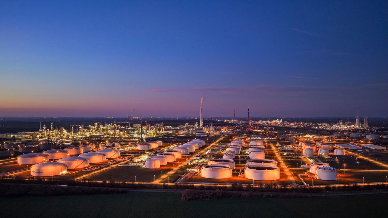 Industrie und Landtagswahlen: Chemieindustrie warnt vor Risiken durch Wahlausgang im Osten