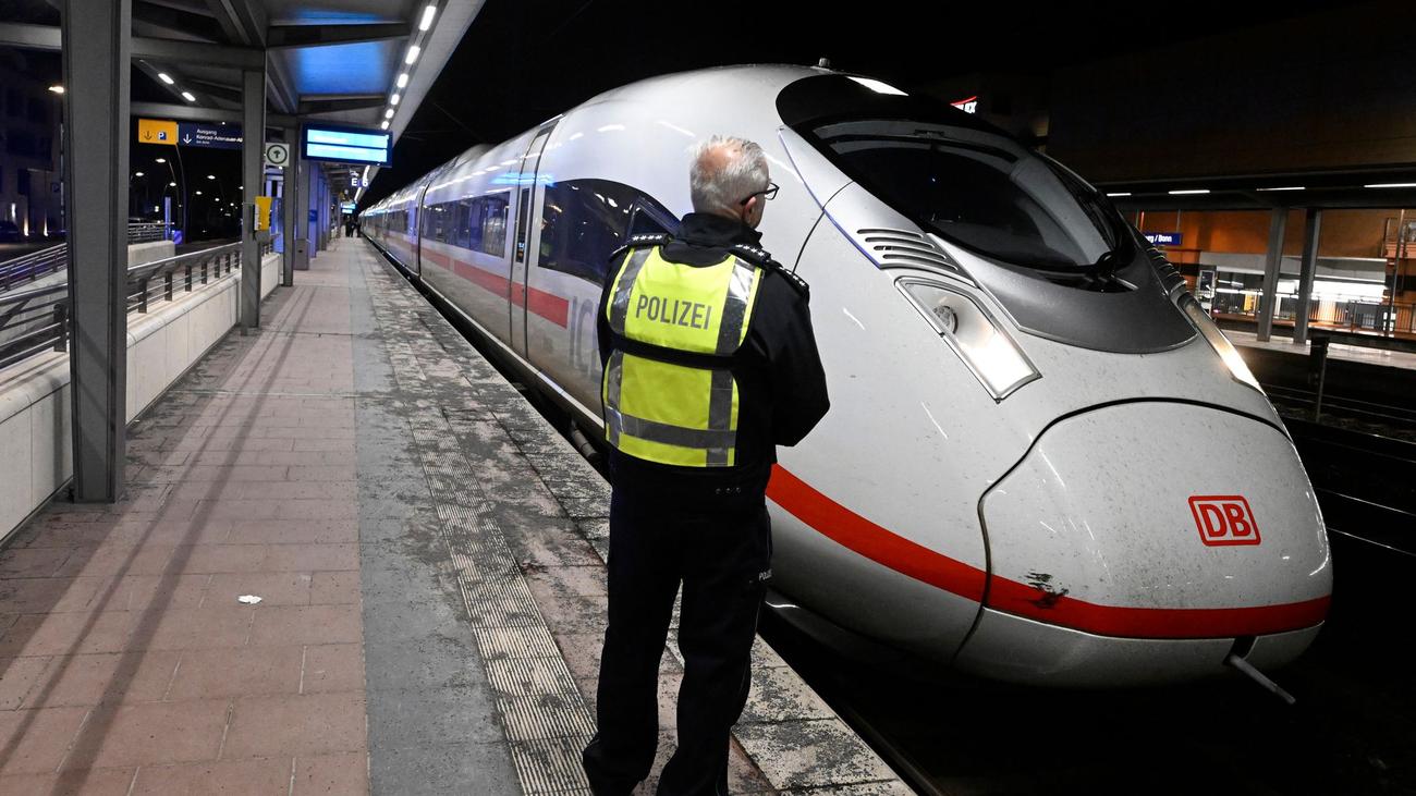 Großeinsatz in Siegburg: Mann soll vor Anschlagsdrohung in ICE Mail verschickt haben