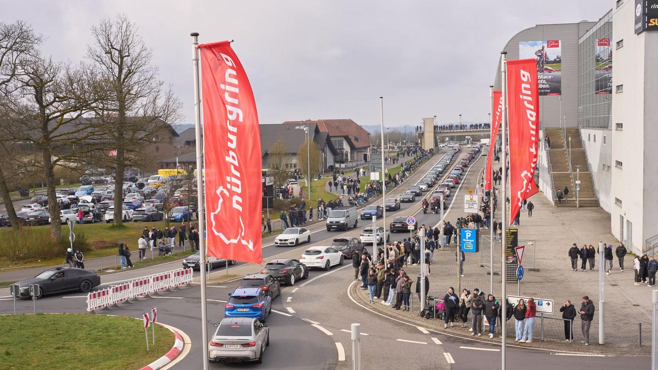 Motorsport: Mehr als 650 Geschwindigkeitsverstöße am "Car-Freitag"