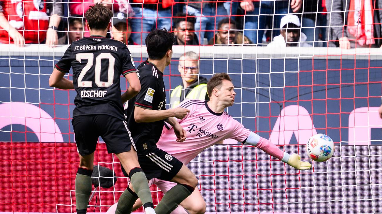 Fußball-Bundesliga: Nach 0:2: Bayern drehen Generalprobe für Giganten-Duell