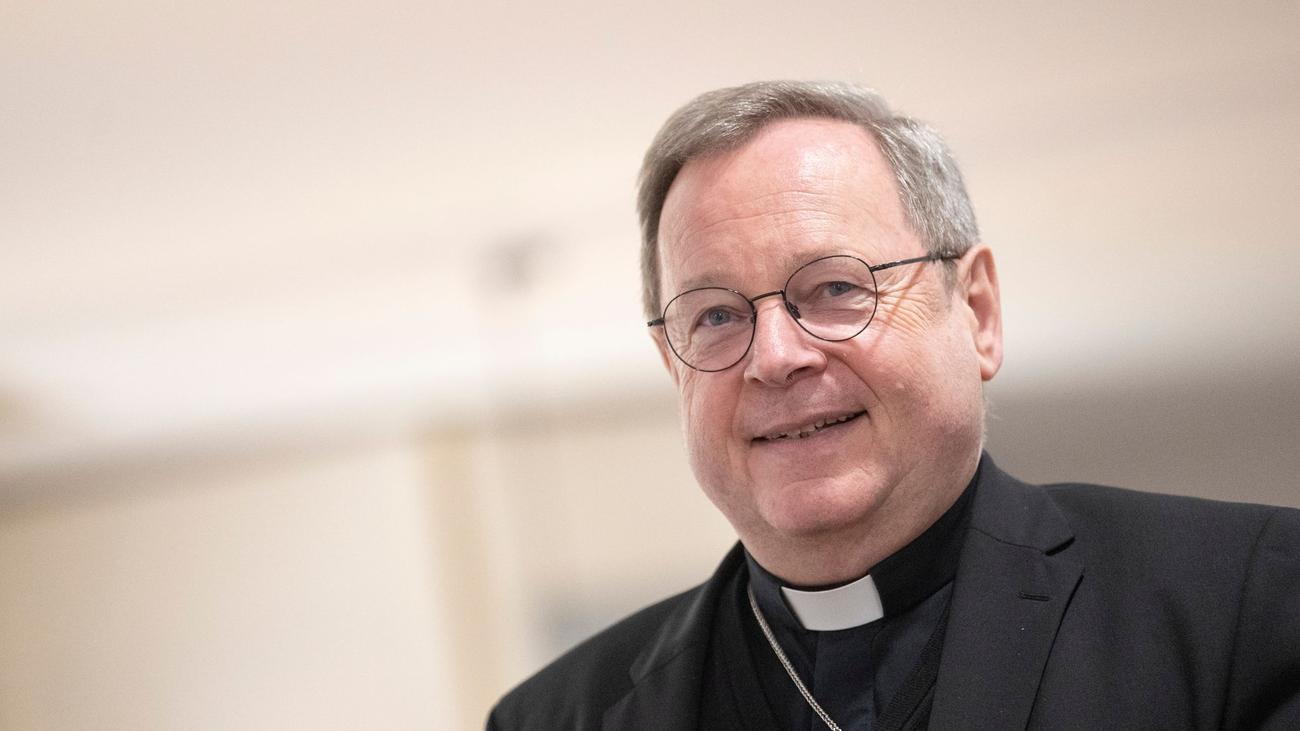 Kirche: Bischof Bätzing zu Ostern: "Heute schon gelacht?"