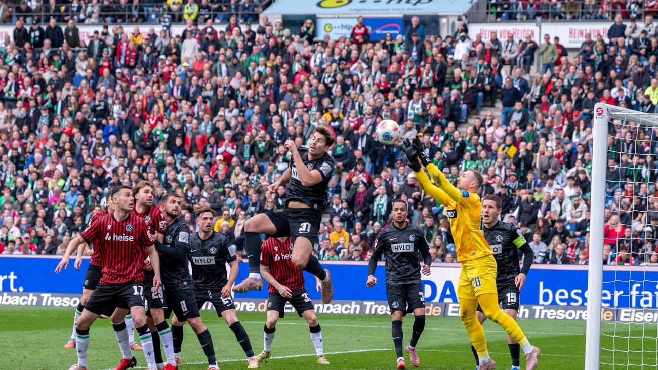 2. Fußball-Bundesliga: Remis im Topspiel: Hannover und Elversberg trennen sich 1:1