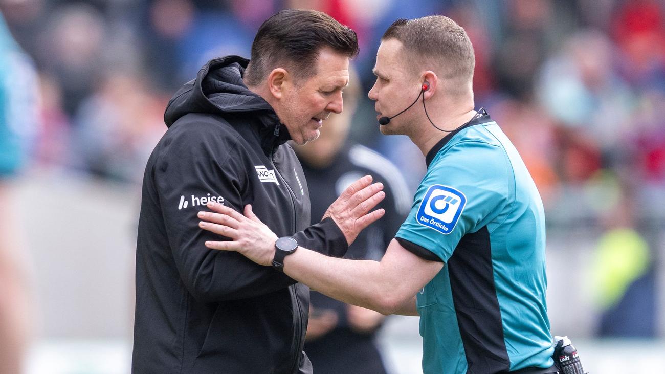 2. Bundesliga: 1:1 im Topspiel: 96-Trainer Titz mit Schiedsrichter-Kritik