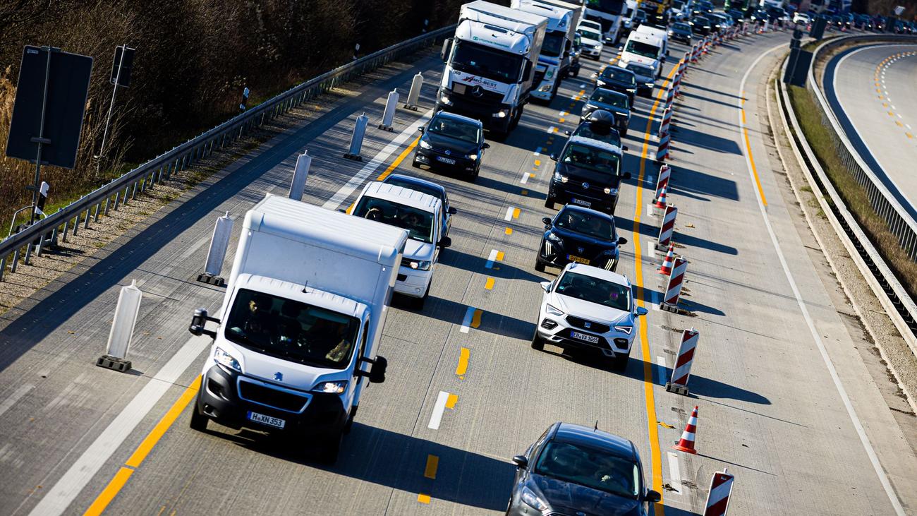 Rückreiseverkehr: ADAC rechnet zum Ferienende mit Staus auf den Autobahnen