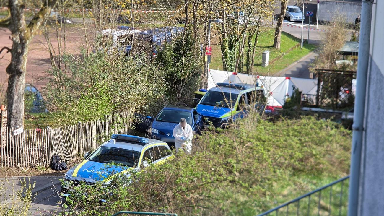 Verfolgungsfahrt: Saarland: Flüchtender Autofahrer stirbt nach Polizeischüssen