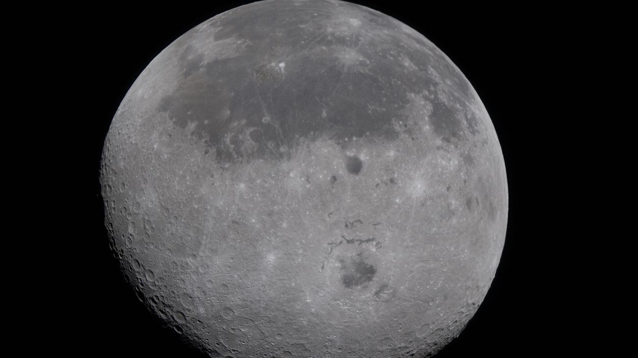 "Artemis 2"-Mission: Crew von Mond-Mission "Artemis 2" feiert Rekorde