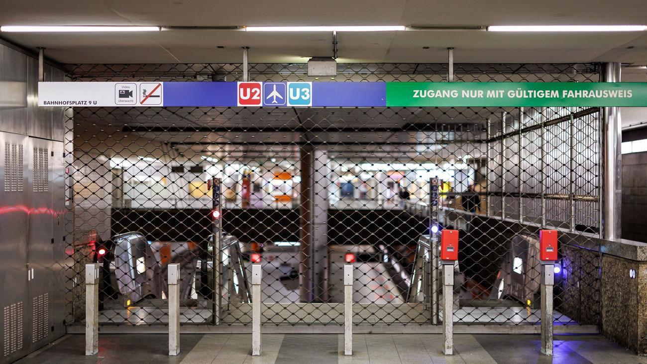 Tarifverhandlungen: Warnstreiks legen Nahverkehr in Nürnberg und Landshut lahm