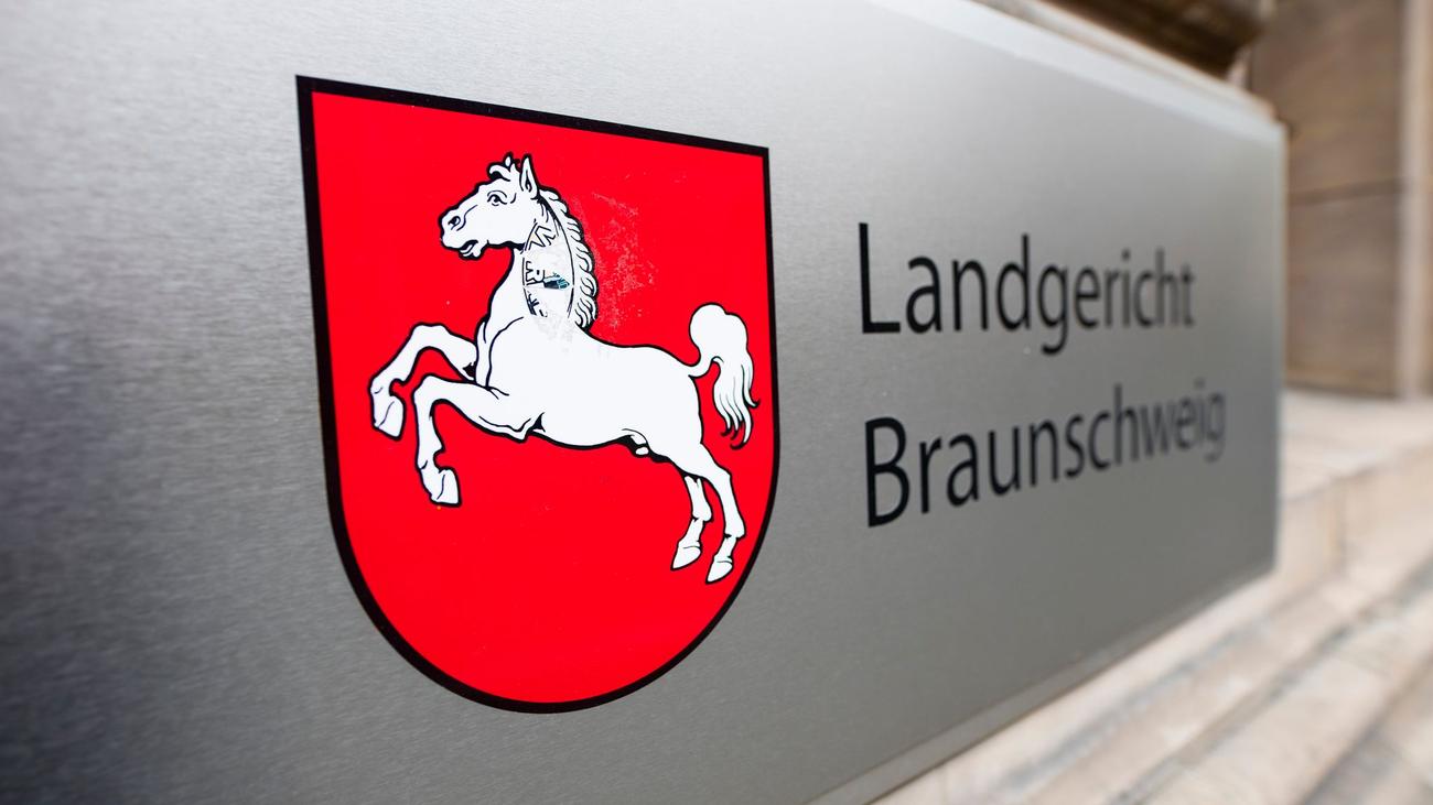 Prozess in Braunschweig: Attacke mit Ameisensäure – Frau wegen Mordversuchs angeklagt