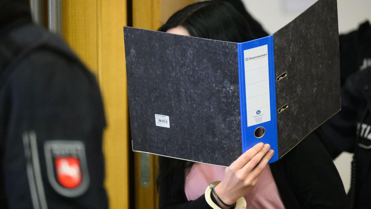 Prozess in Braunschweig: Mordversuch mit Ameisensäure? - Opfer vollständig erblindet