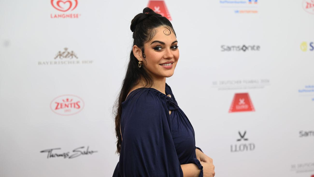 Leute: Nilam Farooq ist schwanger und wollte das für sich behalten