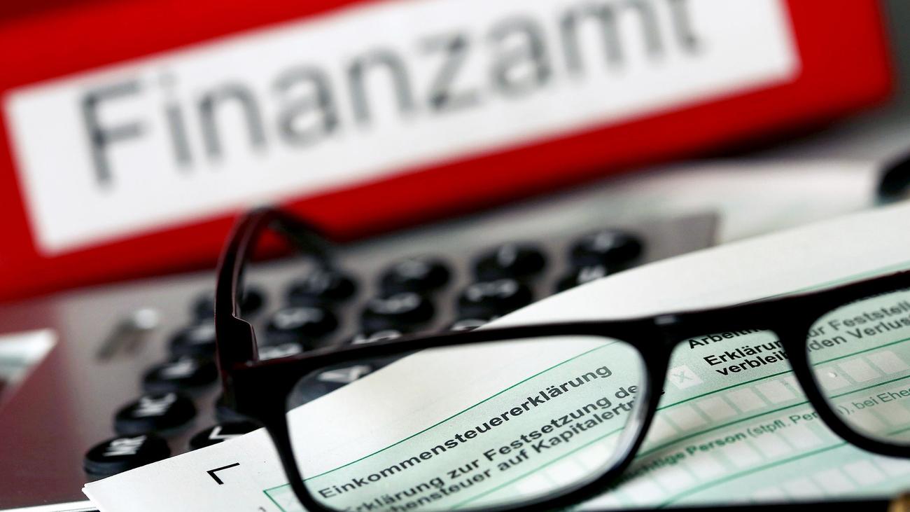Finanzen: Steuererklärung vom Finanzamt: Hamburg startet Pilotprojekt