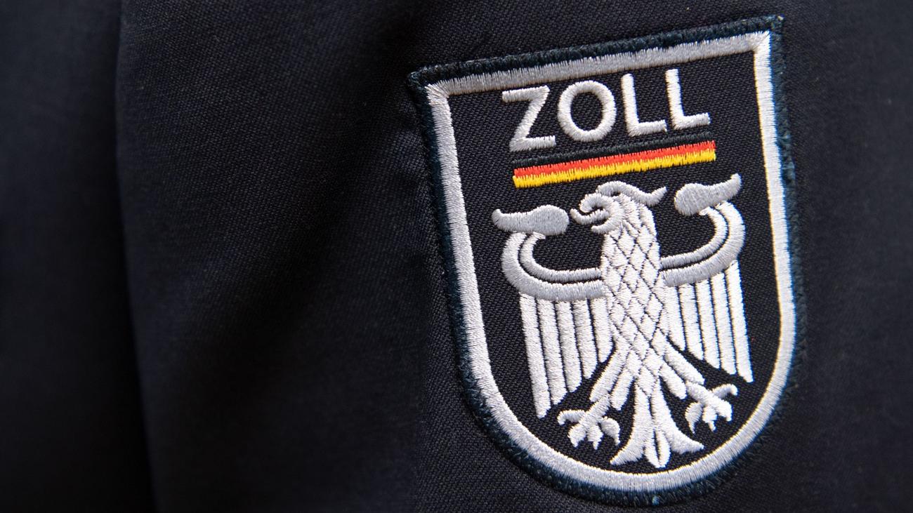 Drogenschmuggel: Zoll entdeckt mehr als 16 Kilo Kokain in Koffer