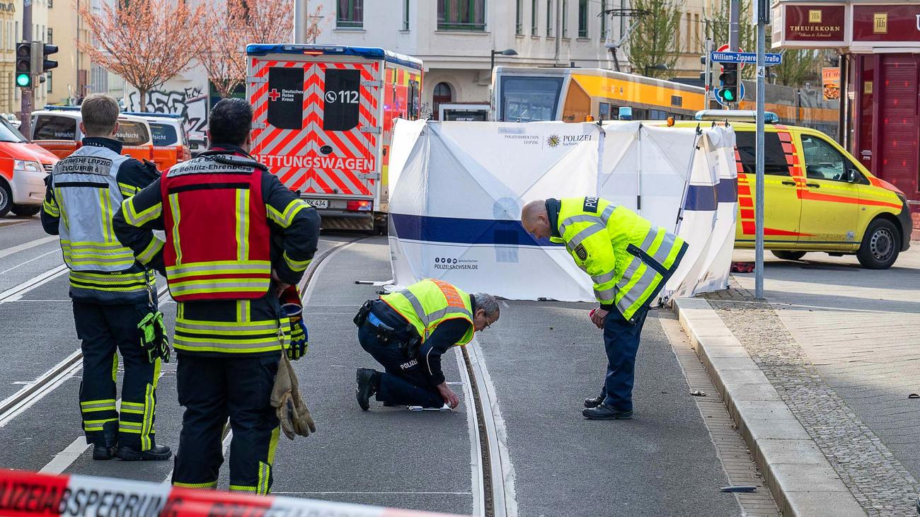 Verkehrsunfall: Neunjähriger Junge bei Unfall mit Straßenbahn verletzt