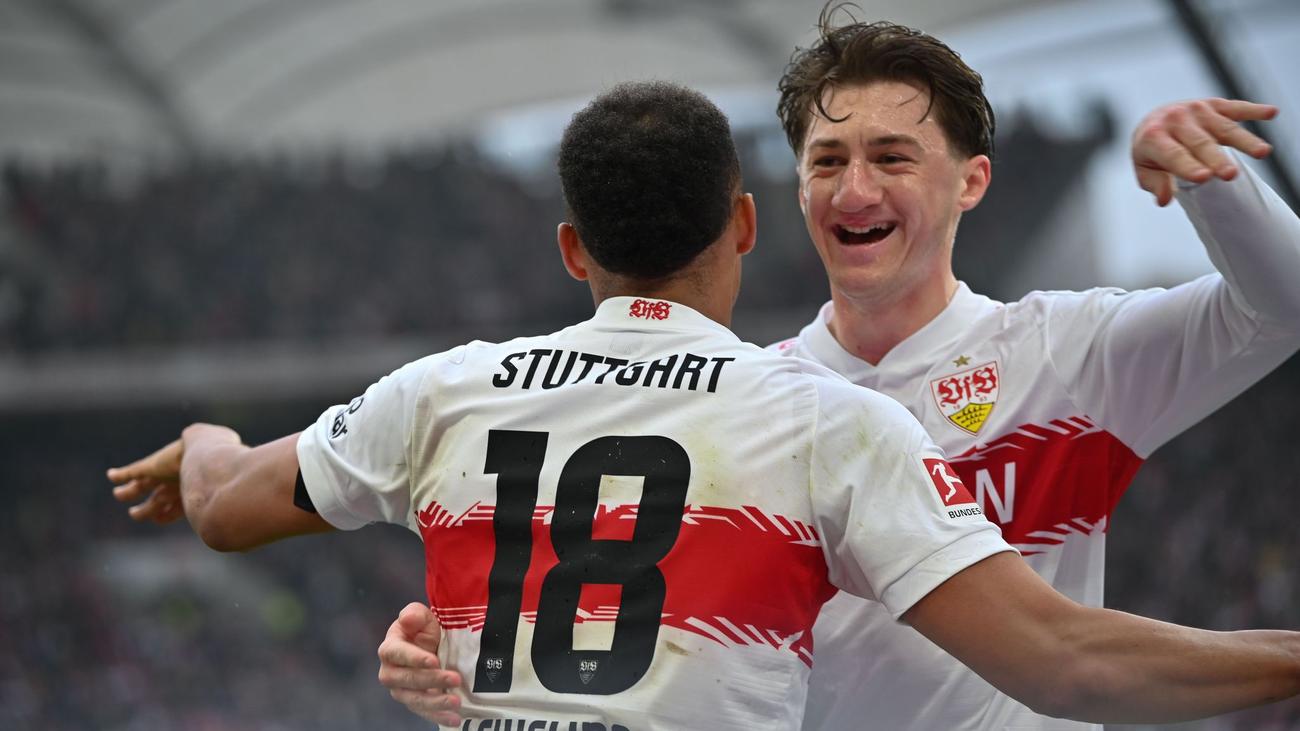 Fußball-Bundesliga: Stiller eröffnet: VfB fegt über schwachen HSV hinweg