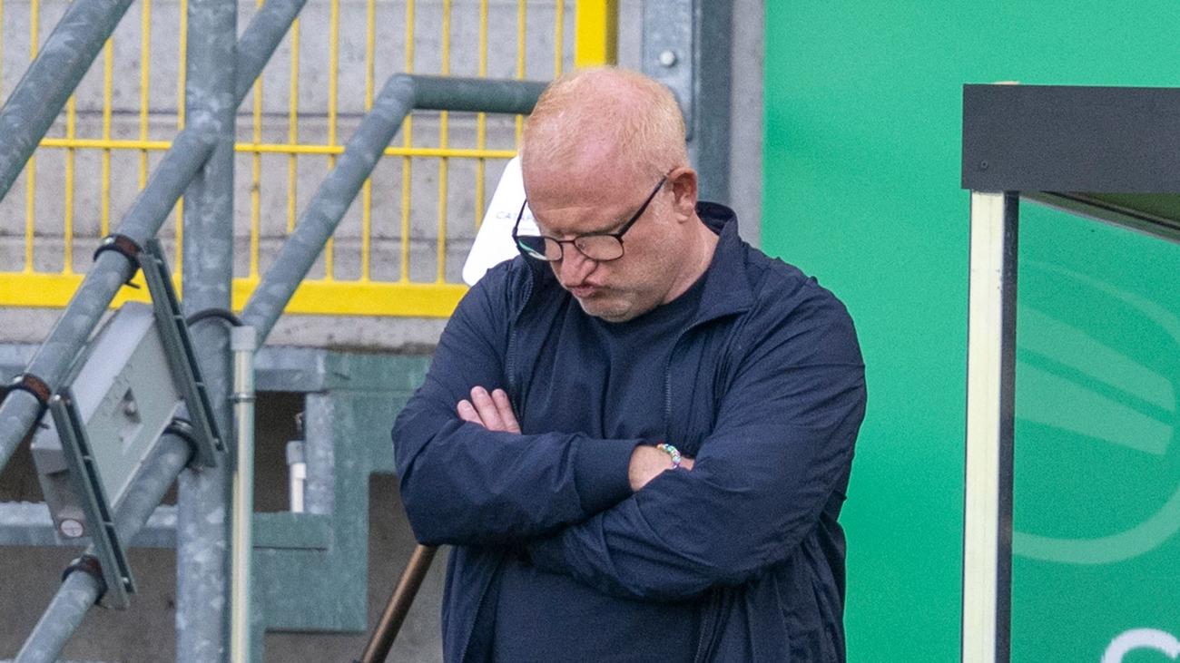 2. Fußball-Bundesliga: Vogel ist "nicht zufrieden" mit einem Punkt beim Letzten