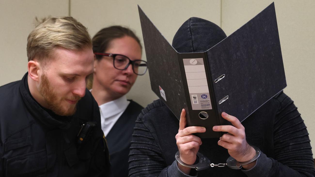 Gewalttat auf der Arbeit: Anklage fordert lebenslang nach "Hinrichtung" von Kollegin