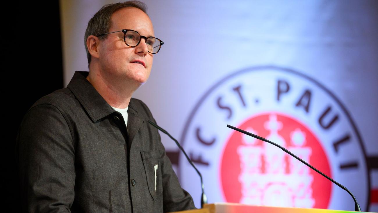 Fußball-Bundesliga: Antwort auf Trump: St. Pauli verleiht "Peace Prize" in USA