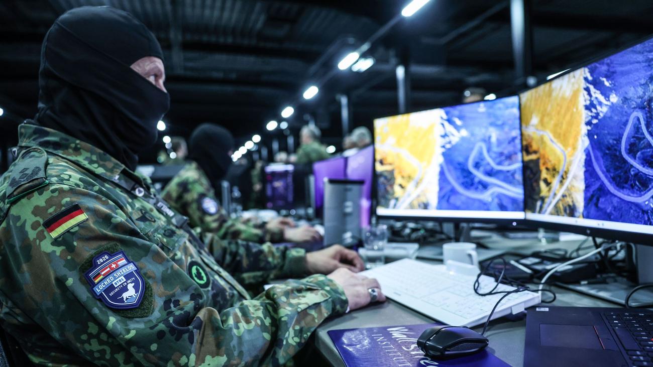 Datensicherheit: Cyber-Inspekteur: Hybride Attacken nehmen weiter zu