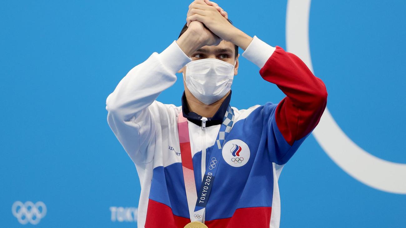 Schwimmen: Mit Flagge und Hymne: Schwimm-Weltverband lässt Russen zu