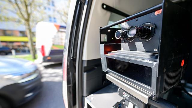 Verschärfte Polizeikontrollen: Polizei ist Temposündern auf der Spur: Kontrollwoche startet