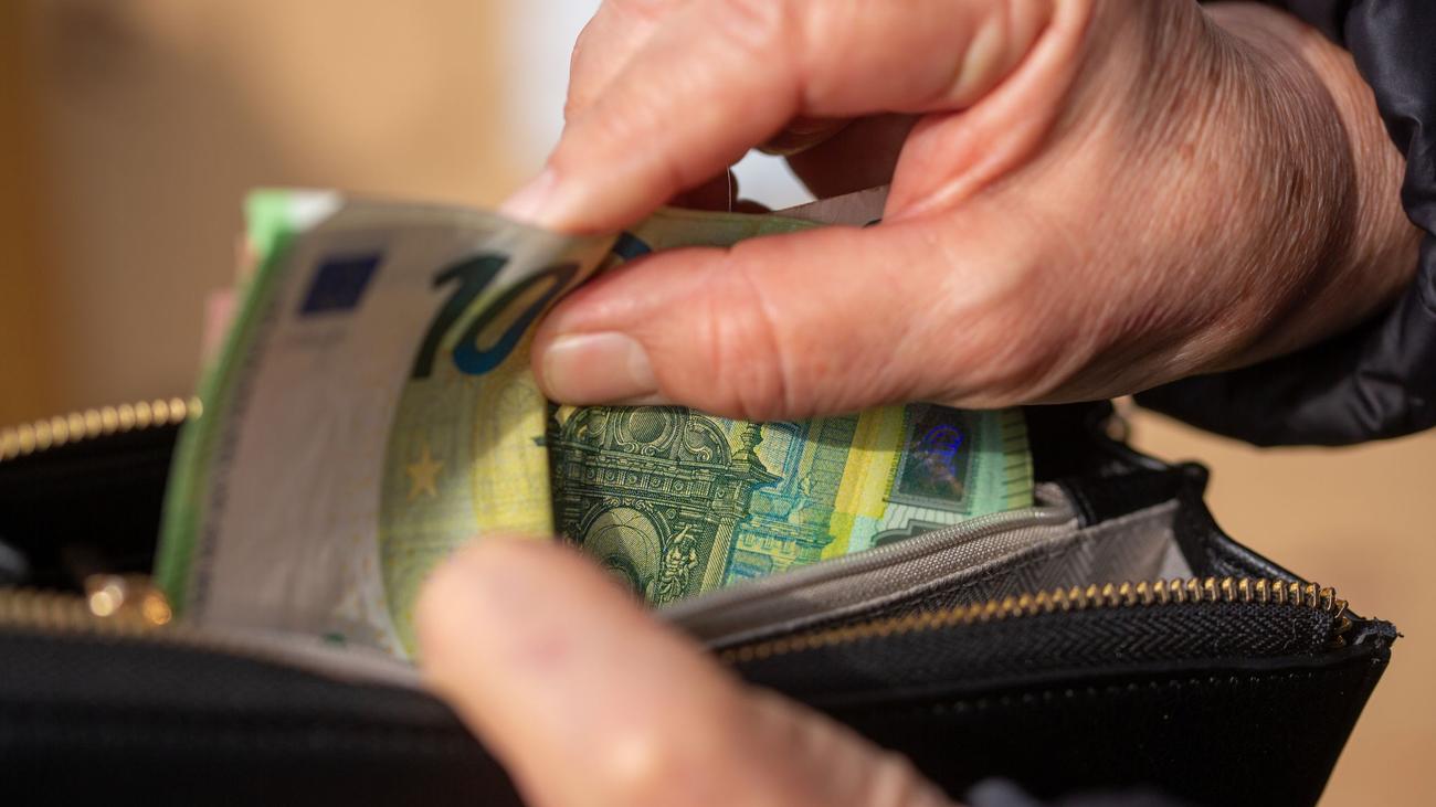 Differenzen: Statistik: Männer leben häufiger von eigenem Job als Frauen