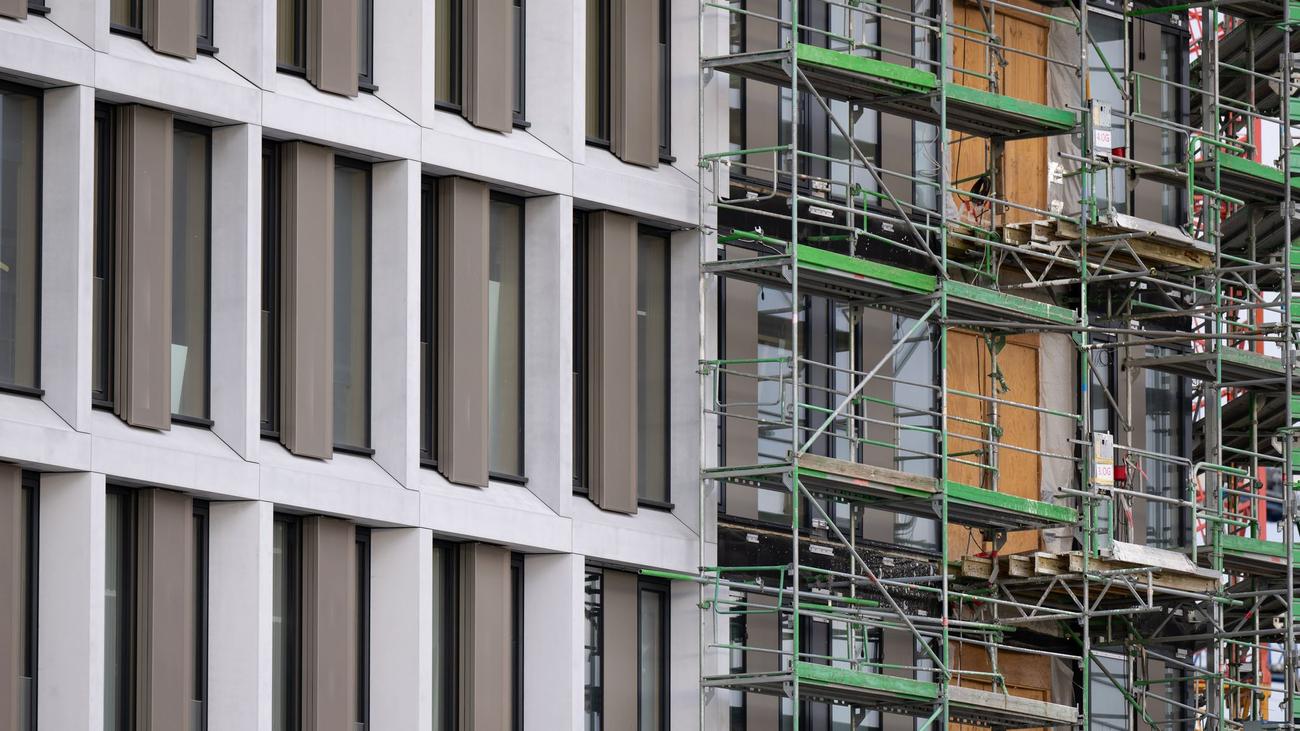 Kabinett: Freistaat will neue Büros künftig lieber mieten als bauen