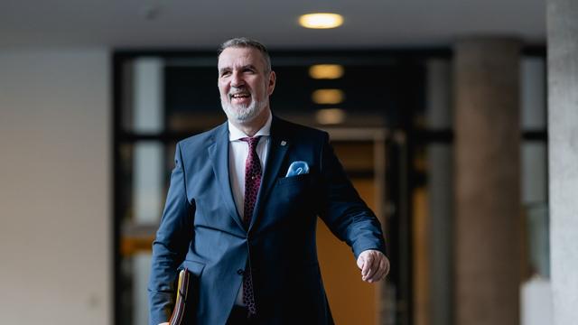 Kompetenzzentrum geplant: Günstig Bauen: Warum die Landesregierung auf Holz setzt