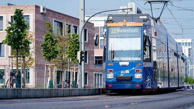 Emergencies: One person was critically injured in an accident at a tram stop. (symbol image)