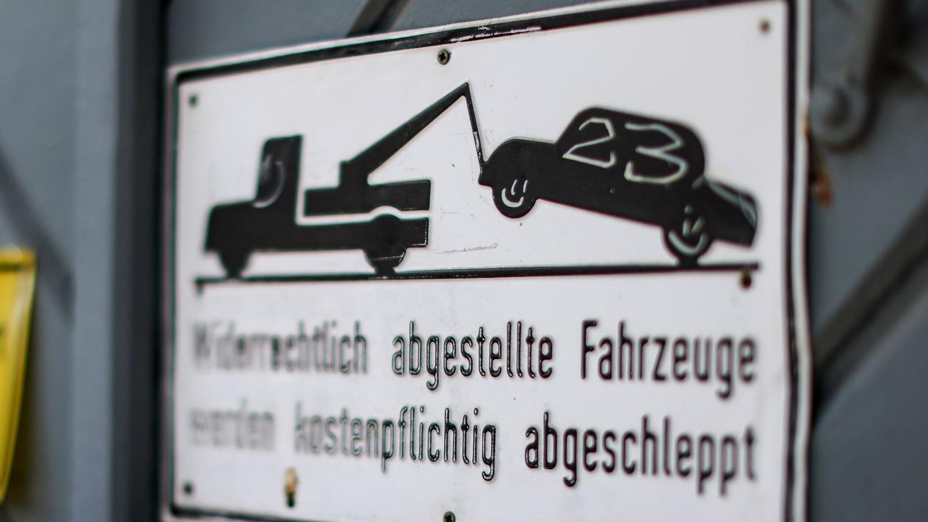 Gerichtsurteil: Gericht: Abschleppkosten in NRW derzeit rechtswidrig