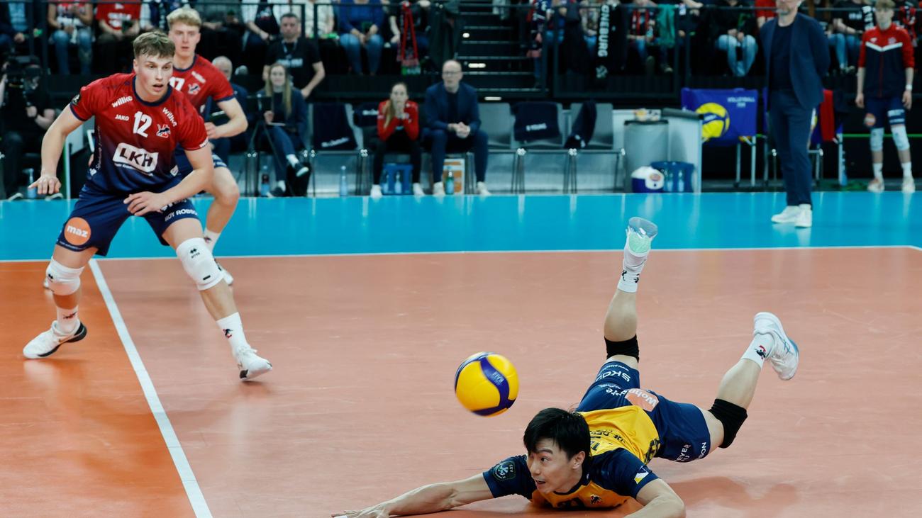 Volleyball: Lüneburg verliert erstes CEV-Pokal-Finale gegen Piacenza