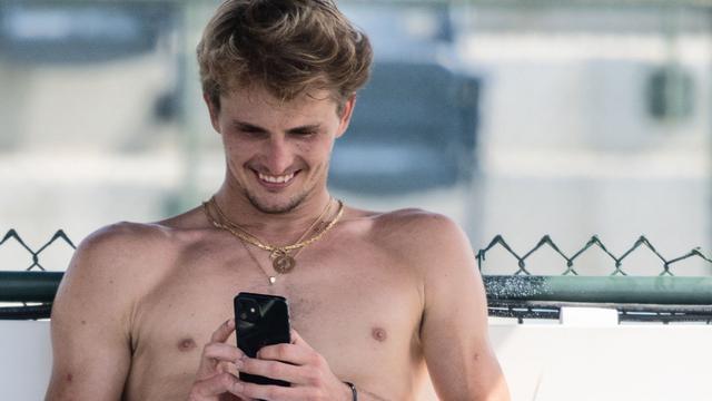 Tennisstars im Fokus: Zverevs Handypin erkannt - Filmen Kameras zu viel Privates?