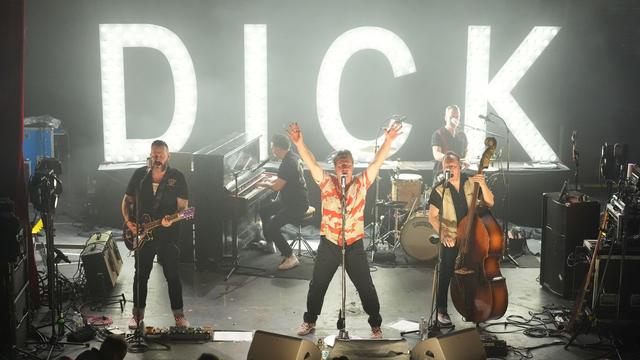 Musik: Dick Brave ist wieder da - Sasha mit Tourstart in Kiel