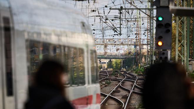 Bahn: Technische Probleme am Dortmunder Hauptbahnhof: Es kommt zu Verspätungen. (Symbolbild)