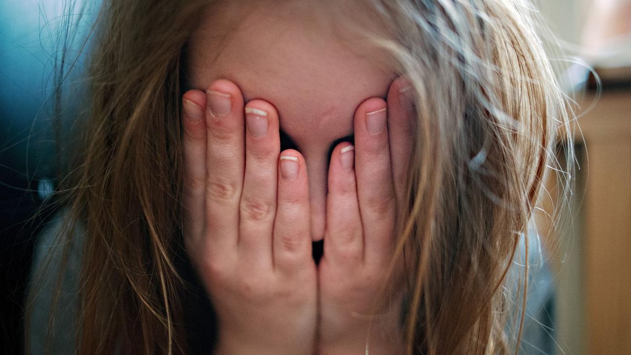 Missbrauchsverdacht: Australien: 129 weitere Anklagen gegen Ex-Kinderbetreuer