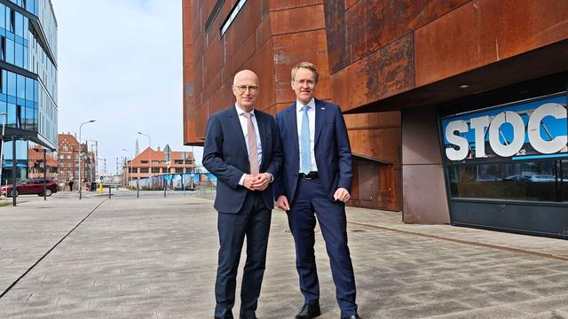 Bild: Gemeinsame Reise: Tschentscher und Günther »im Flow« durchs Baltikum