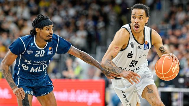 Basketball-Bundesliga: Chemnitz gewinnt Ostderby gegen Jena in letzter Sekunde